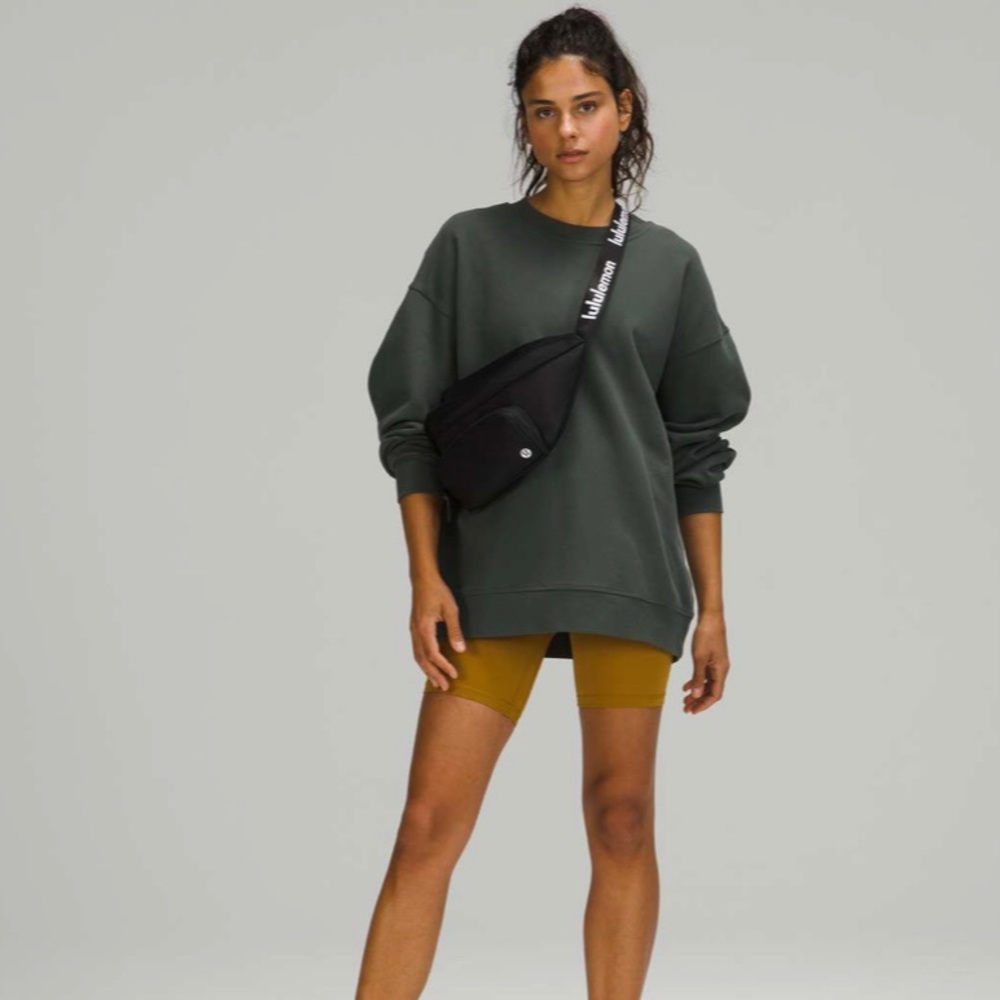 Perfectly Oversized Crew